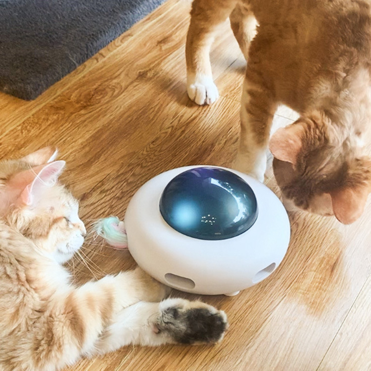 Gravity UFO Pet Toy – Electric Interactive Cat Turntable Toy - Image 2